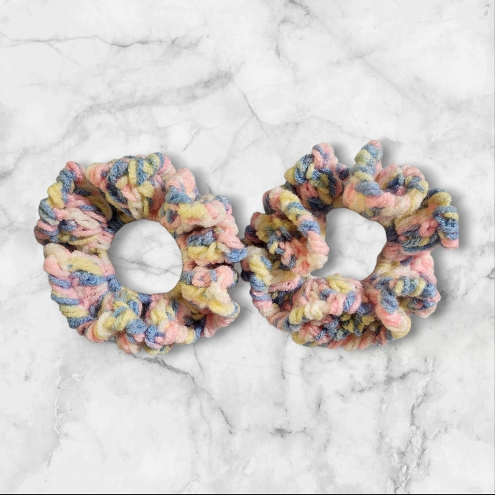 Set Of 2 Scrunchies
